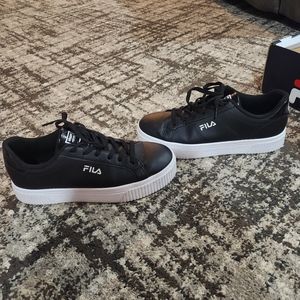 Fila sneakers